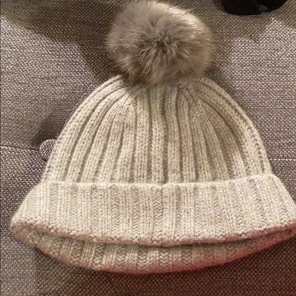 J. Crew Accessories - J.Crew women’s pom-pom hat